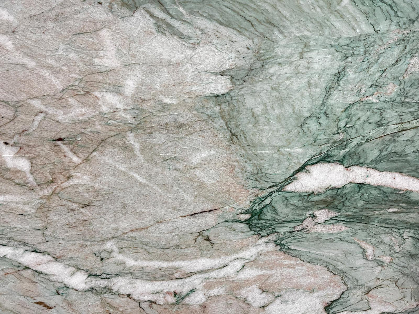 Alexandrita Quartzite